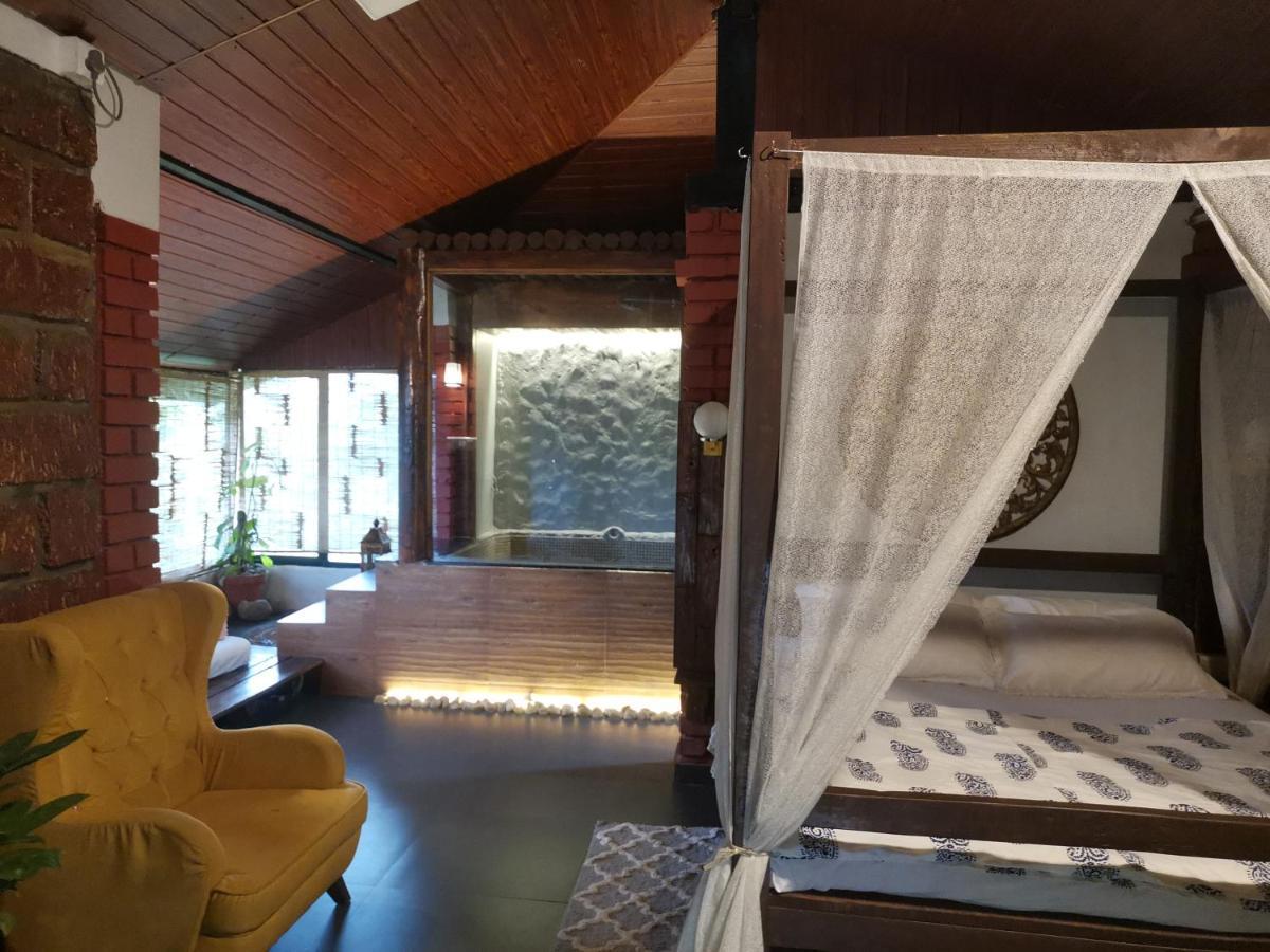 Achalaa Resort Kolhápur Kültér fotó