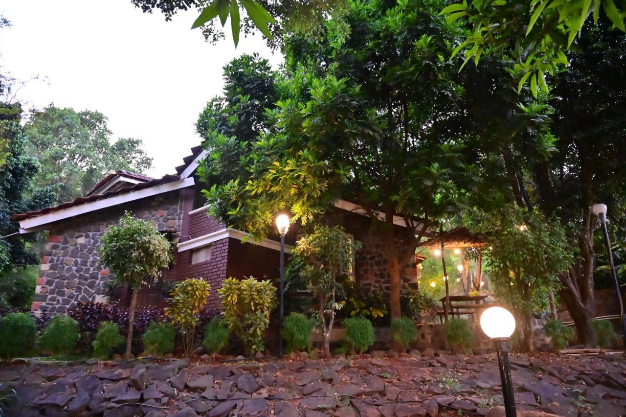 Achalaa Resort Kolhápur Kültér fotó