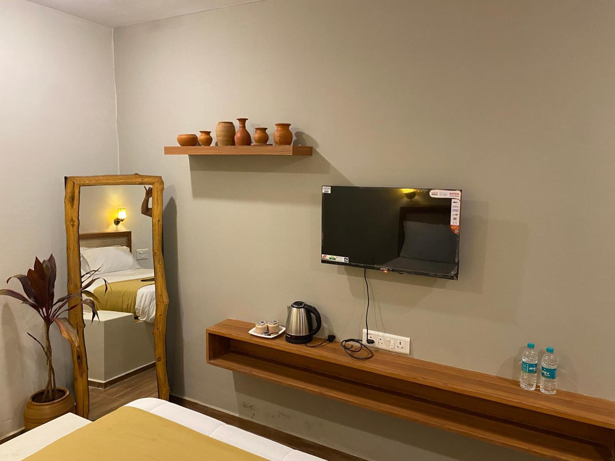 Achalaa Resort Kolhápur Kültér fotó